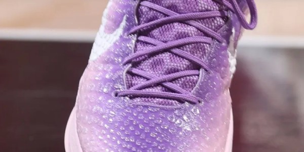 布伦森换穿Kobe3Low&amp;amp;amp;Kobe6，砍下30分3篮板2助攻