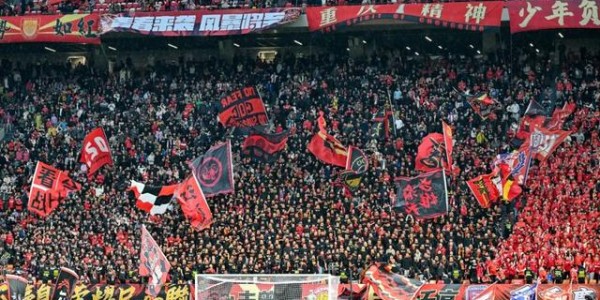 投资人布局已久、球迷两极对峙！重庆铜梁龙“票价之争”：中超俱乐部运营新思考|足球|足球赛事|范社彬|足球赛|球队_新浪体育_新浪新闻